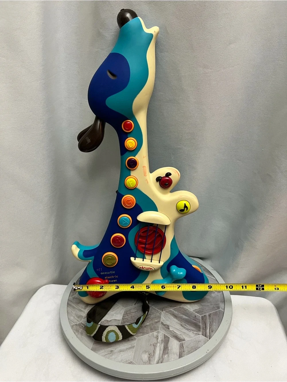 B. Toys Woofer Interactive Hound Dog Guitar Musical Toy Strap Tested Working